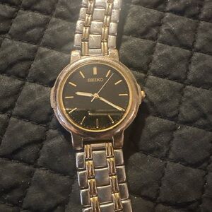 Seiko Ladies Watch • Black Dial • Stainless Steel • Needs Battery